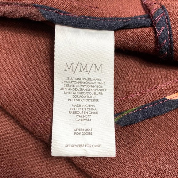 CAbi Boss Jacket in Currant Wine 3545 Size Medium - Picture 8 of 8